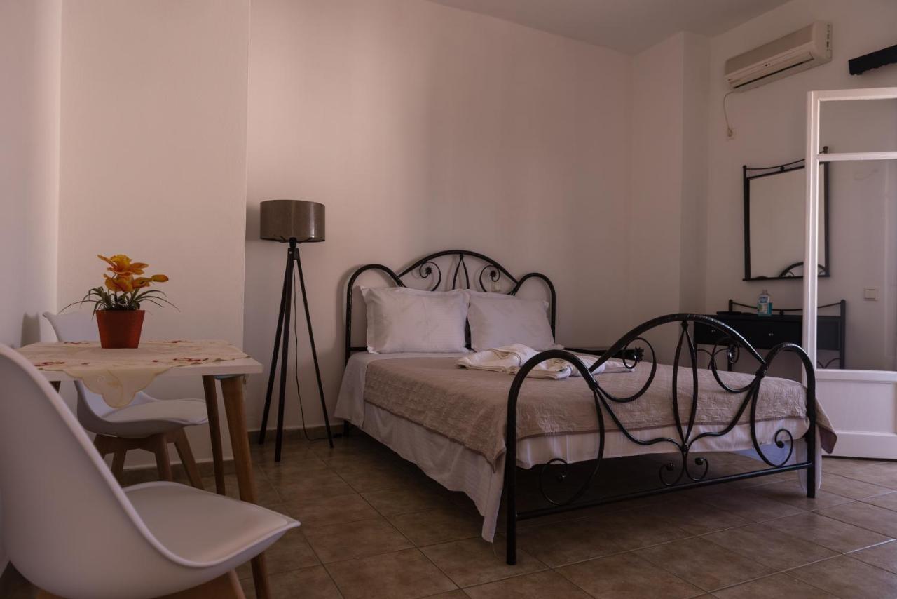Anastasia Rooms Adamantas  ภายนอก รูปภาพ